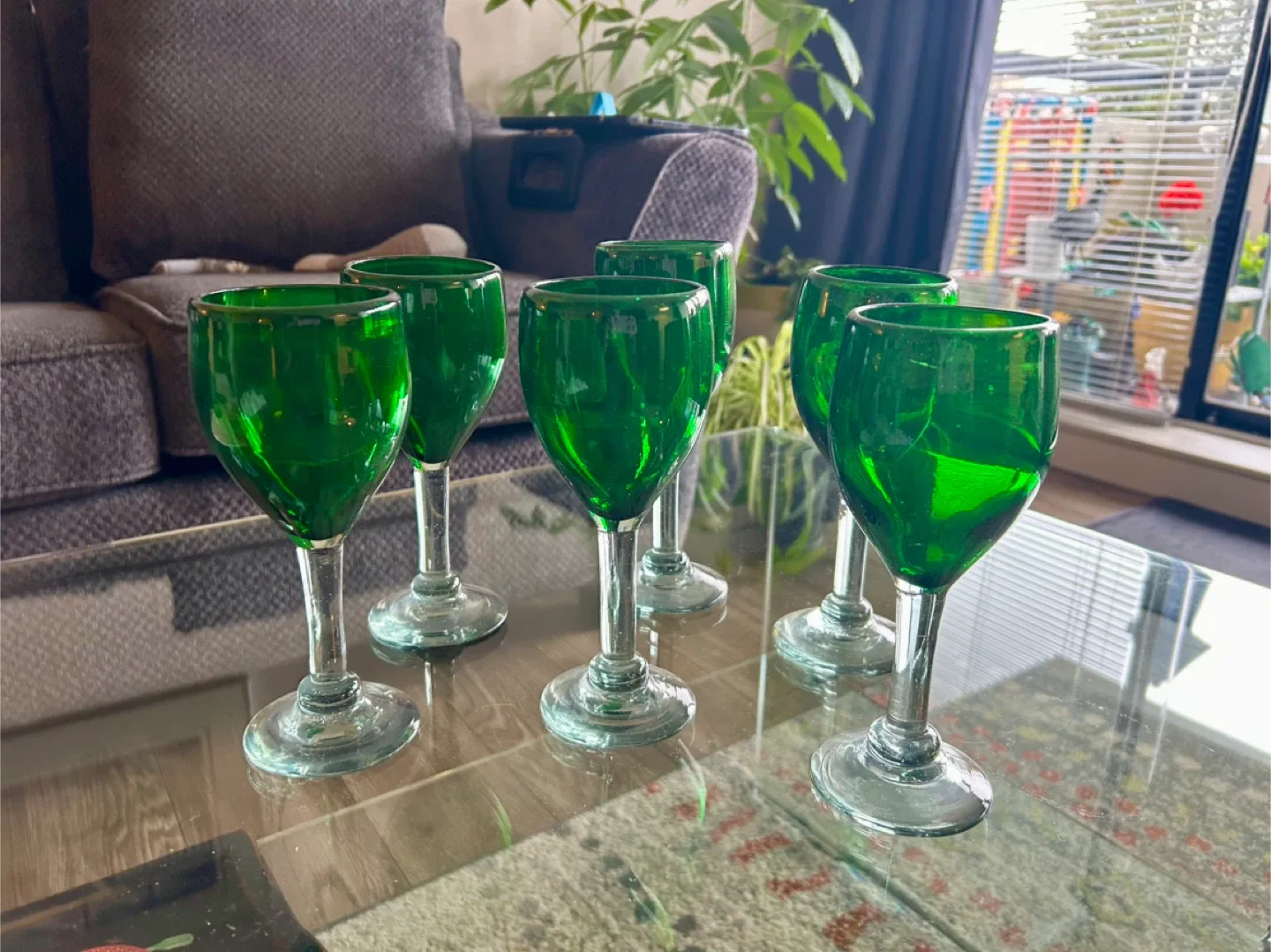 Set of 6 Emerald Green Wine Glasses