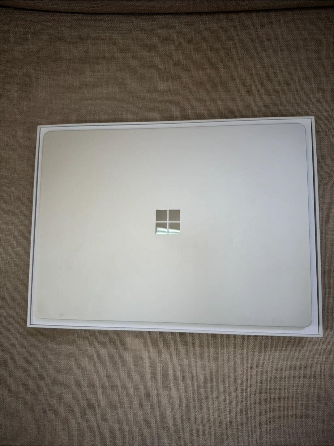Microsoft Surface Laptop - 8GB RAM, 256GB Storage - photo 5