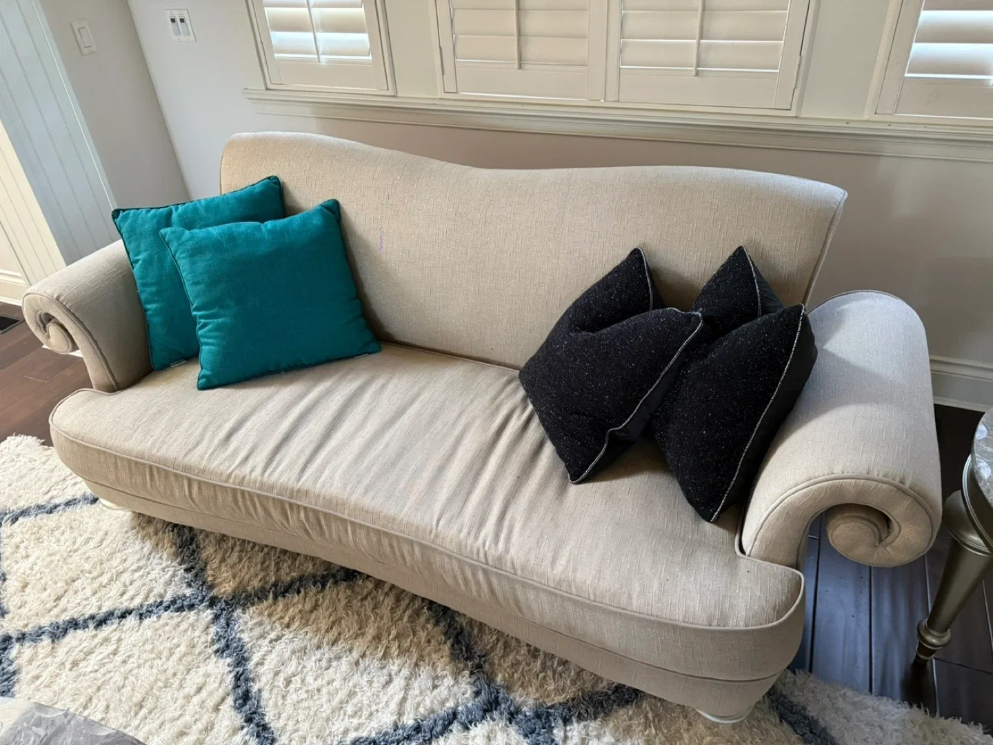 Assorted Chairs and Loveseats image indicator(3)