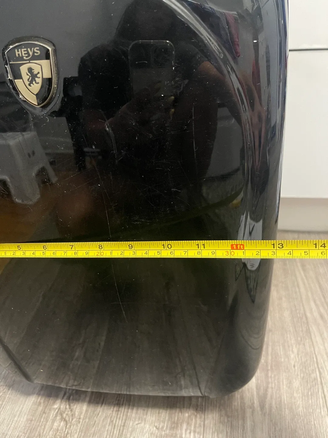 HEYS Black Carry-On Luggage image indicator(7)