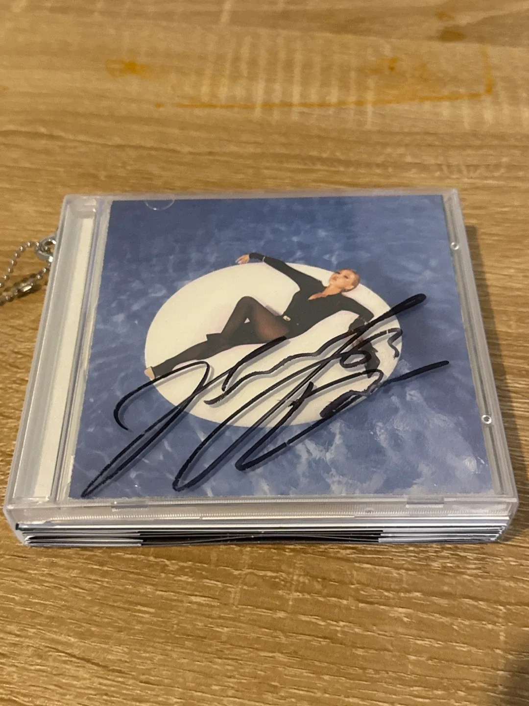 Signed HWASA album CD