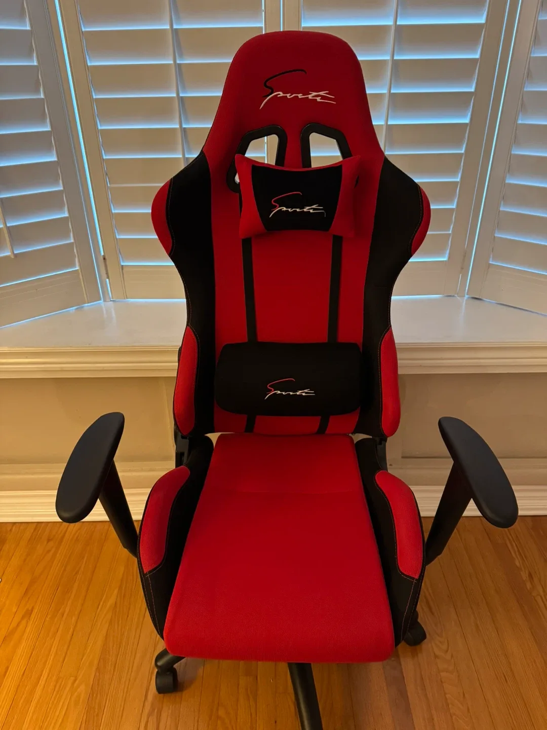 Red & Black Gaming Chair