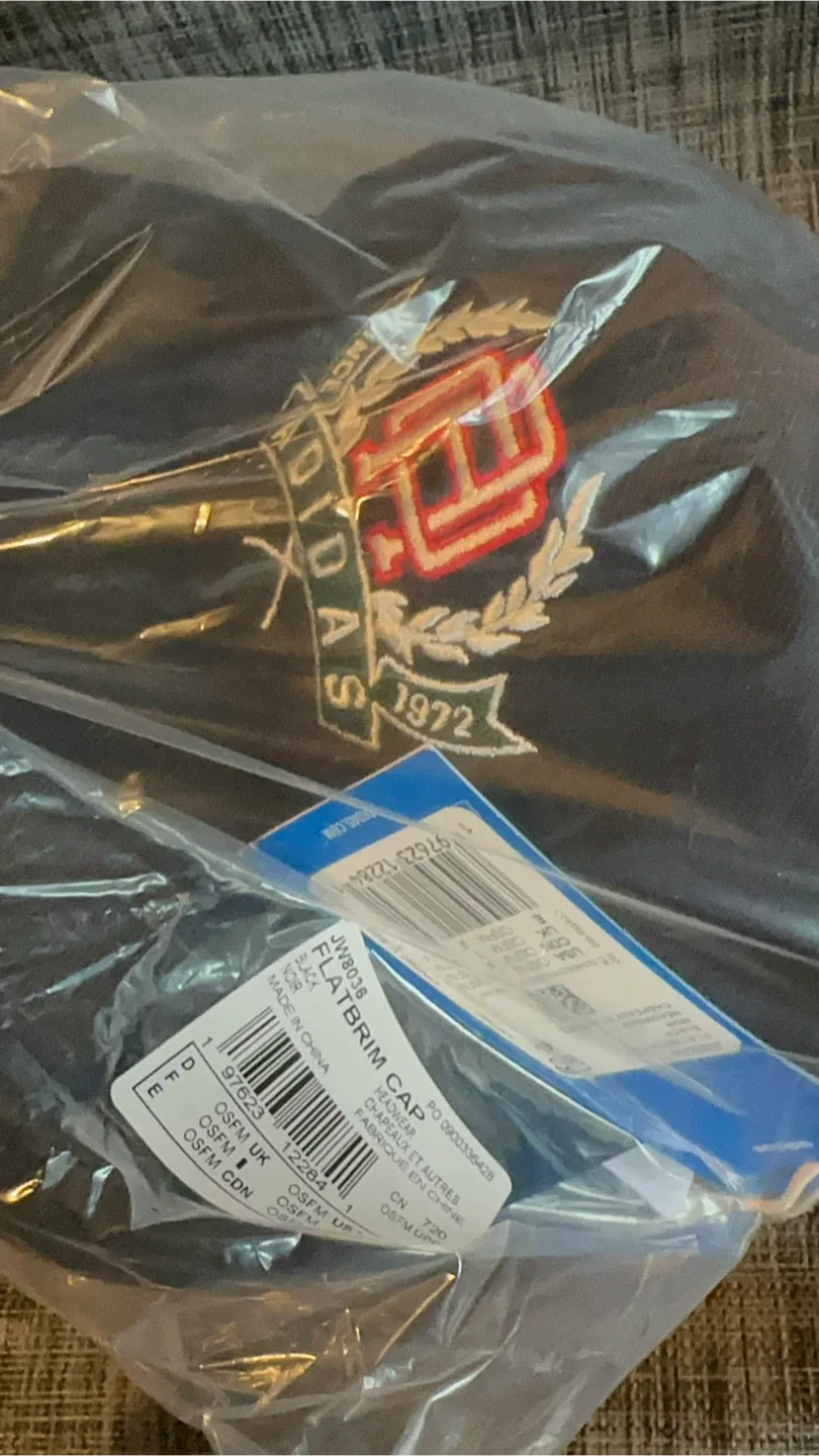 Adidas Originals Sports Club Cap - Black OSFM and OSFW image indicator(6)