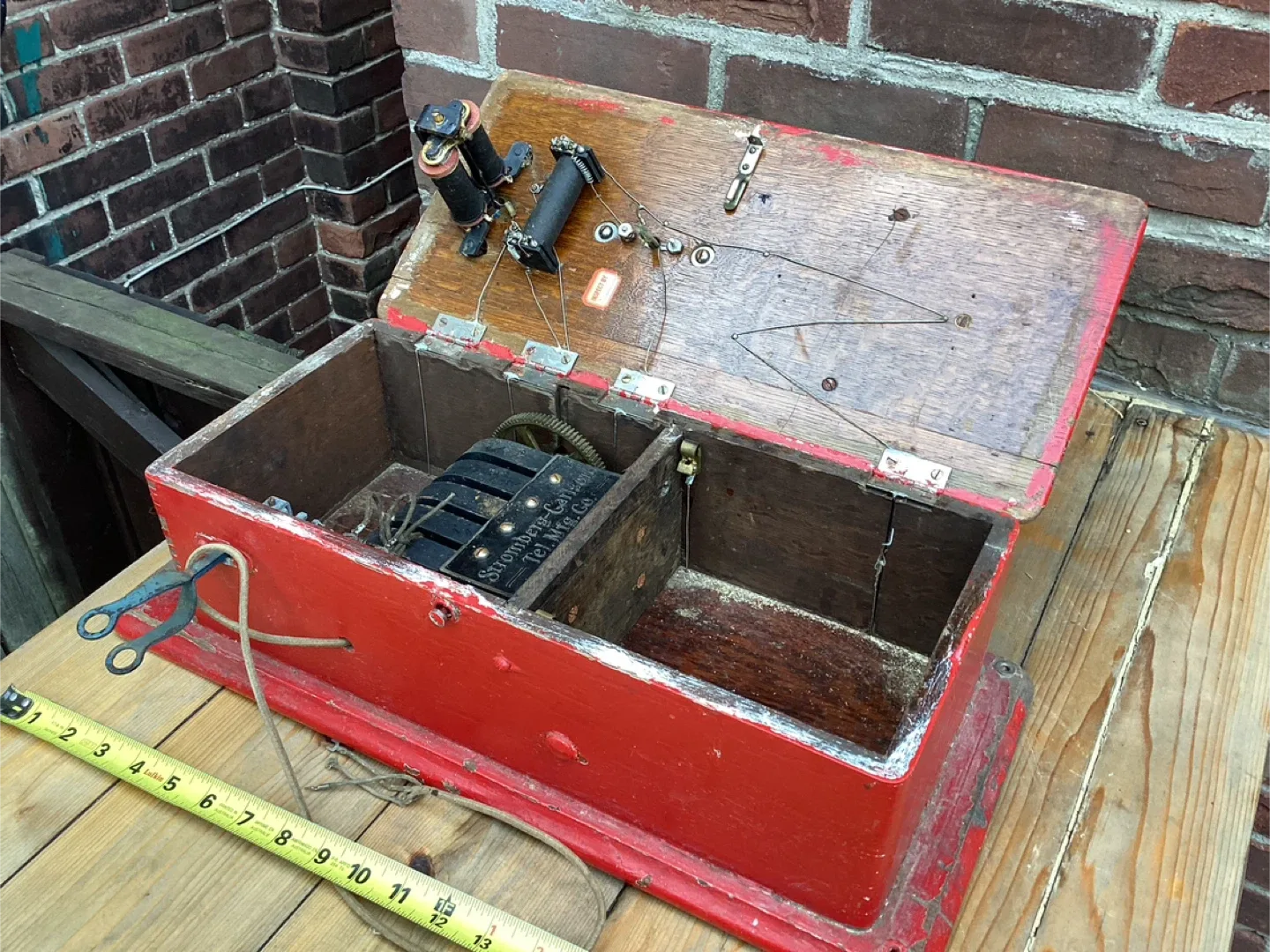 Antique STROMBERG-CARLSON Hand Crank Wall Mount Telephone image indicator(7)