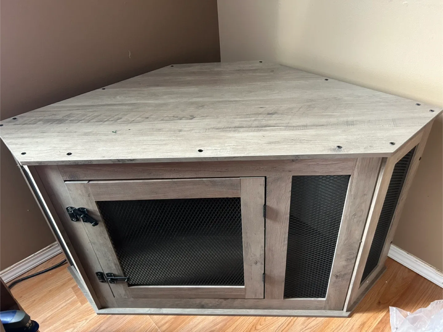 Corner Wooden Dog Crate