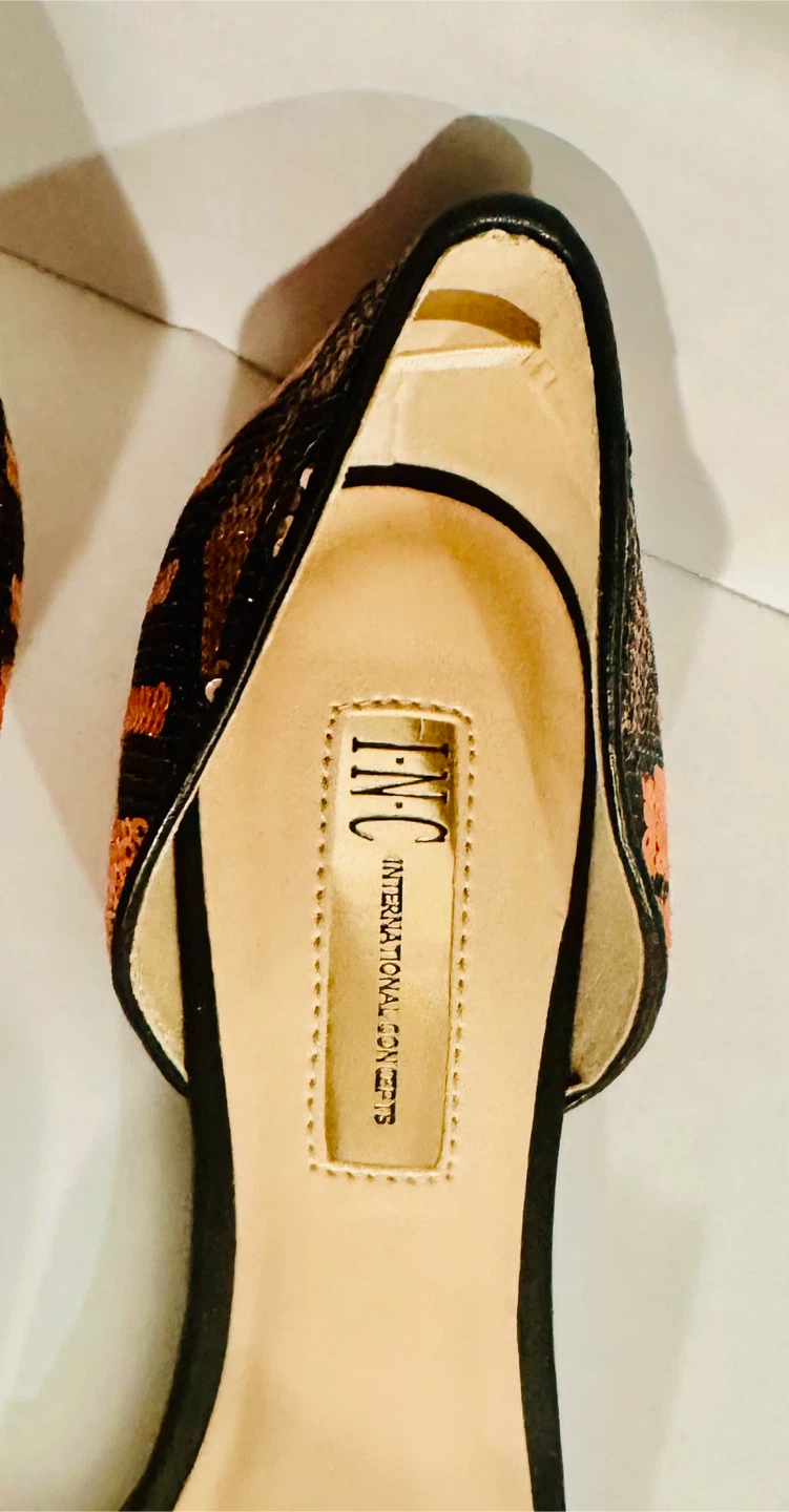 INC International Concepts Flats - Size 8M - photo 4