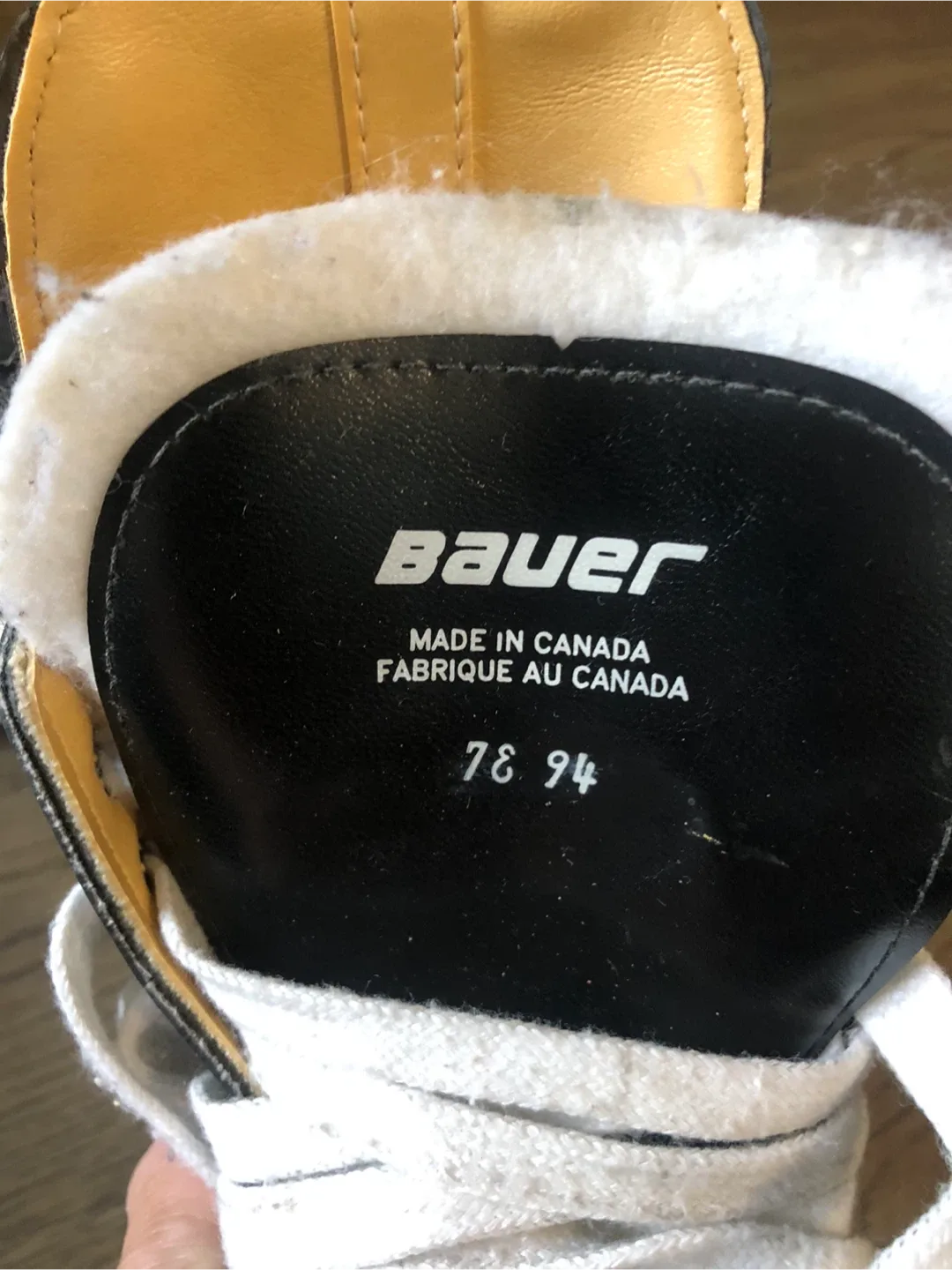 Bauer Charger Ice Skates - Size 7 image indicator(2)