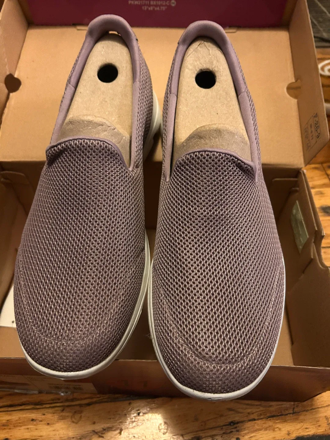 Skechers GOwalk 5 Slip-On Shoes- size 11 image indicator(2)