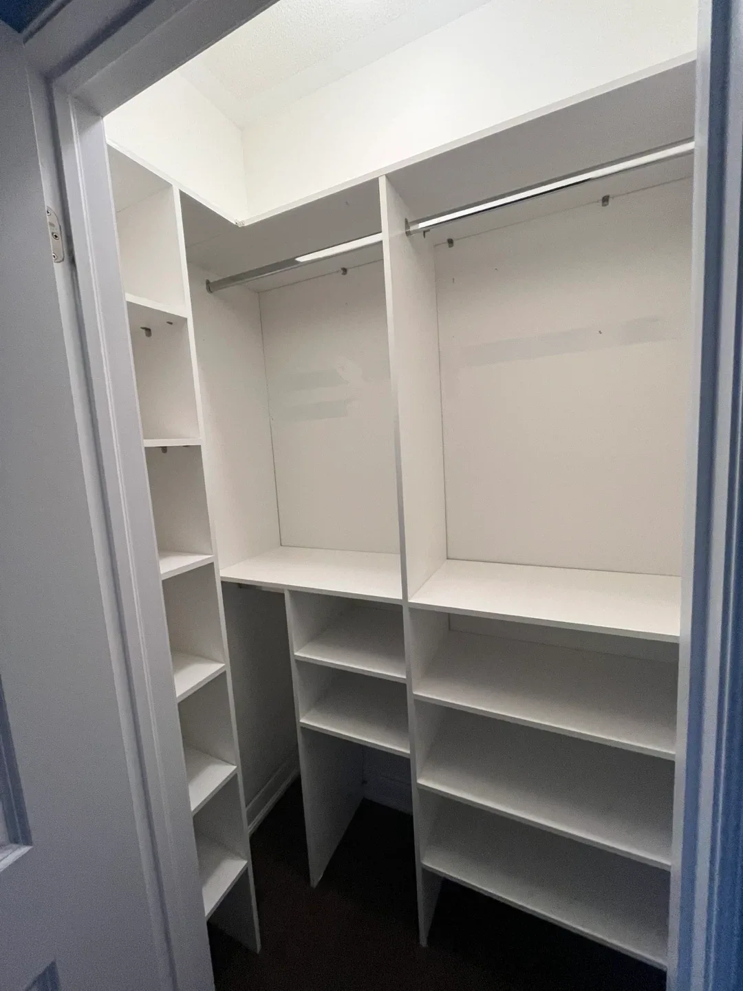 Custom Closet Shelving System