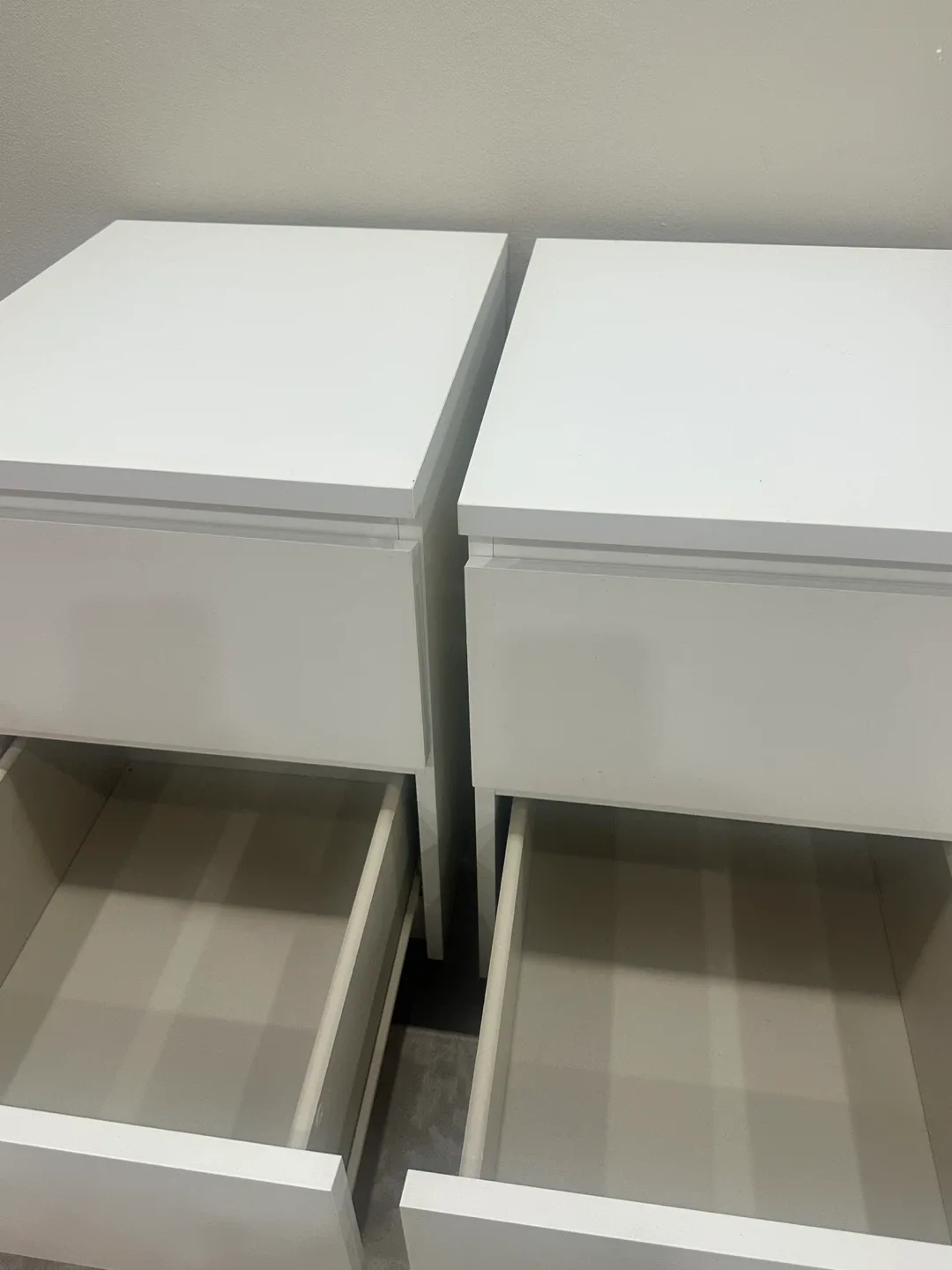 Ikea nightstands image indicator(6)