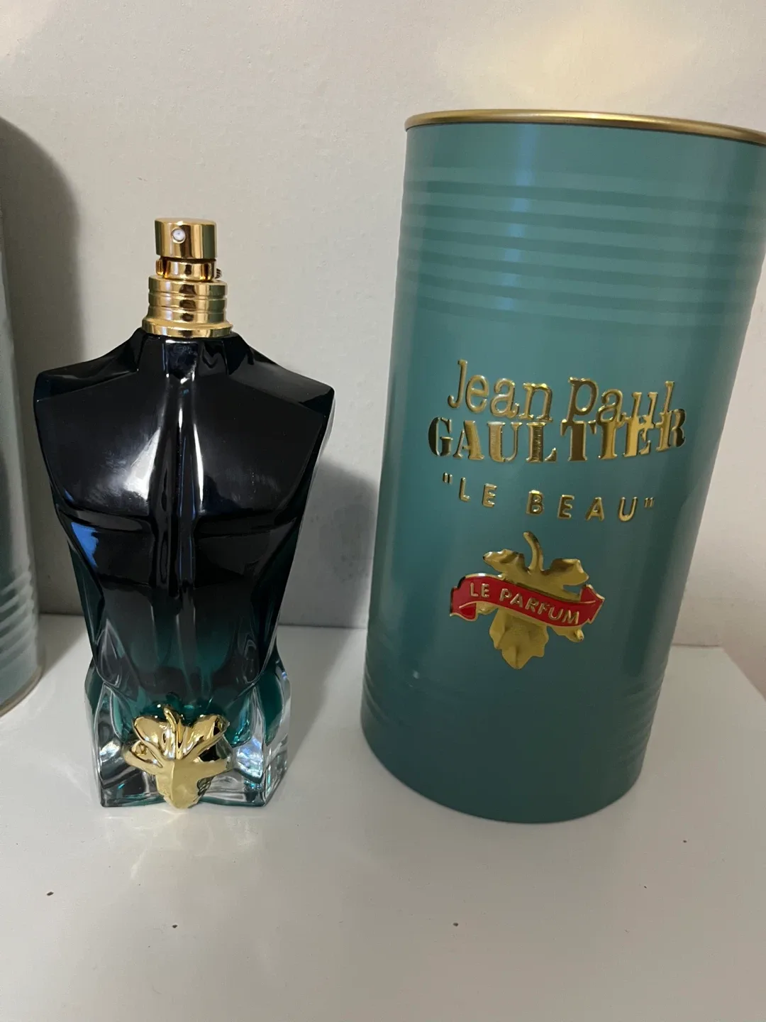 Jean Paul Gaultier "Le Beau" Eau de Parfum 125ml image indicator(4)