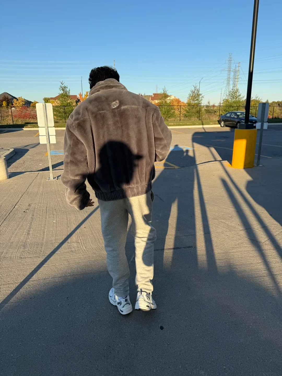 Fluffy jacket image indicator(2)