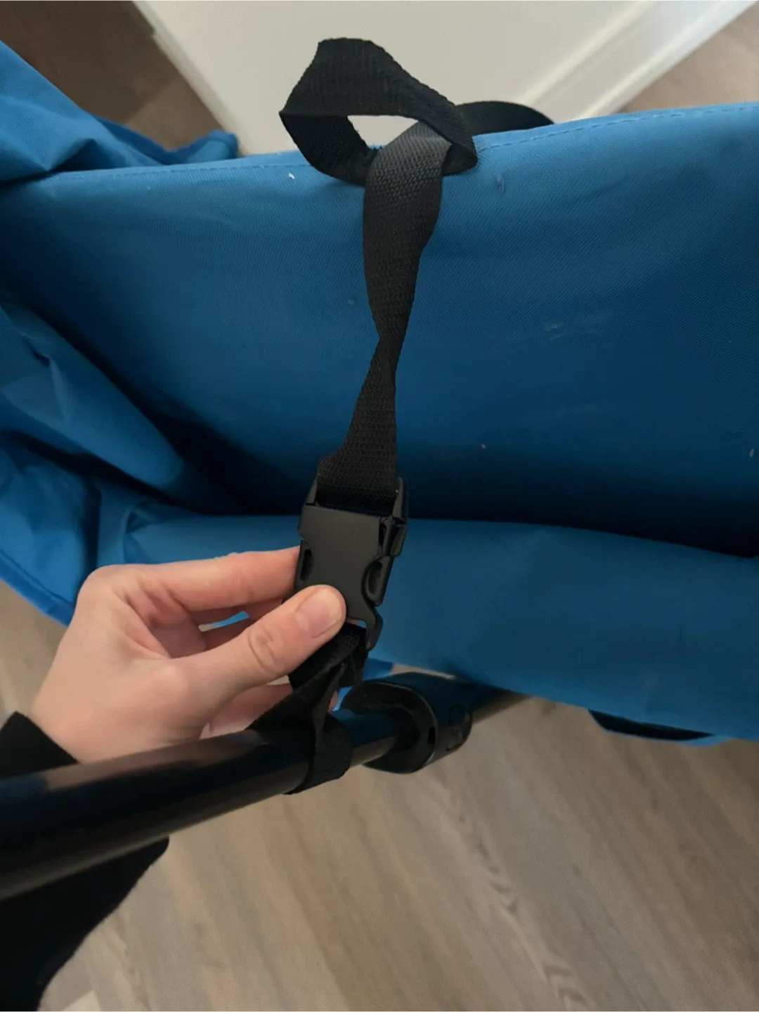 Blue Folding Wagon image indicator(2)