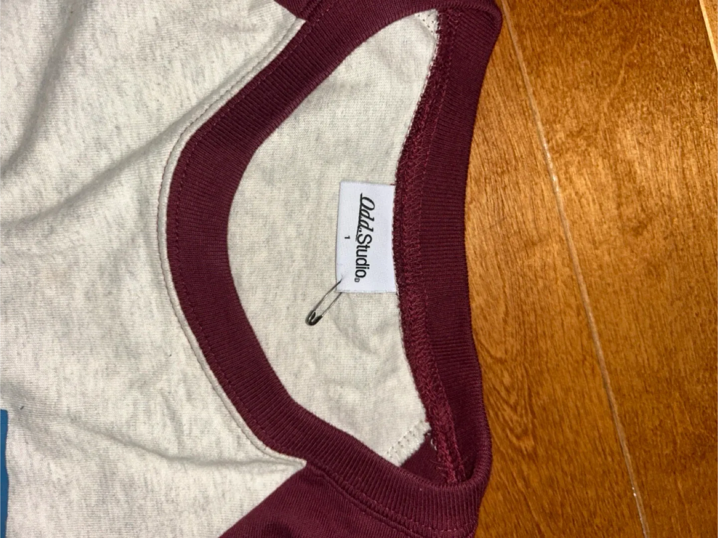 6 Vintage Clothes image indicator(2)