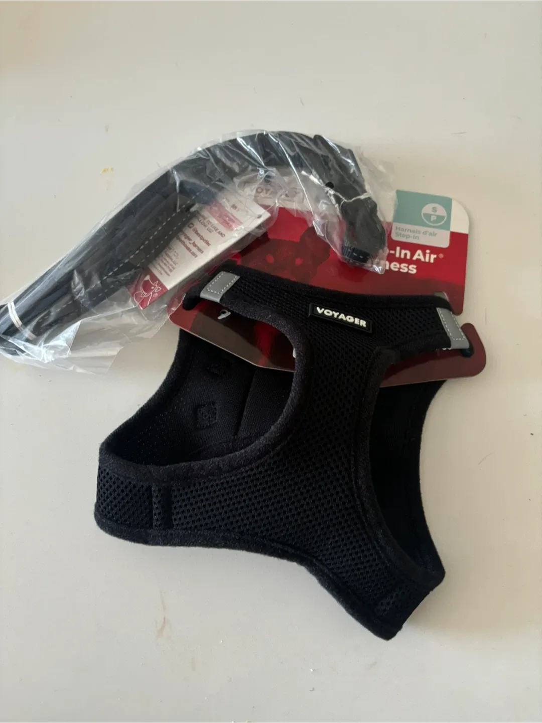 Voyager Step-In Air Harness and Leash - Small