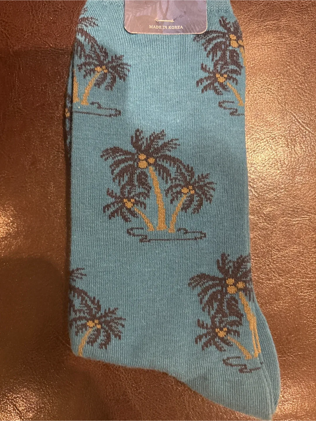 Tommy Bahama Men's Palm Tree Socks - One Size image indicator(5)