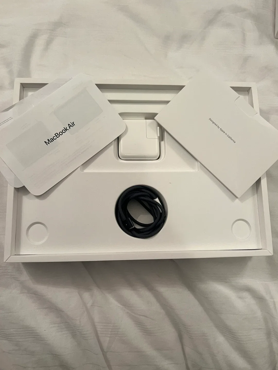 *NEW* MacBook M4 100% 🔋 image indicator(4)