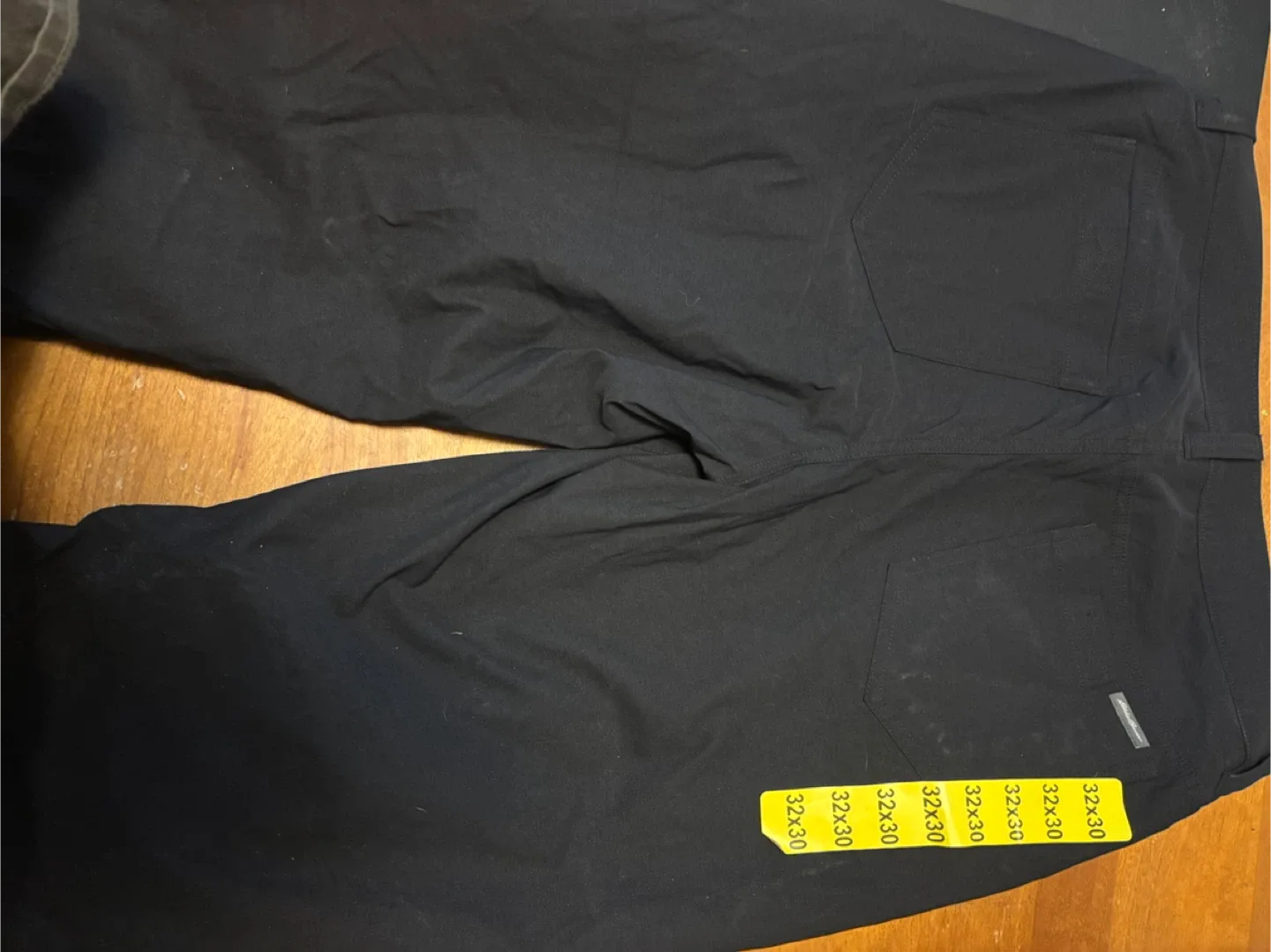 Eddie Bauer fleece lined Pants - 32x30 image indicator(4)