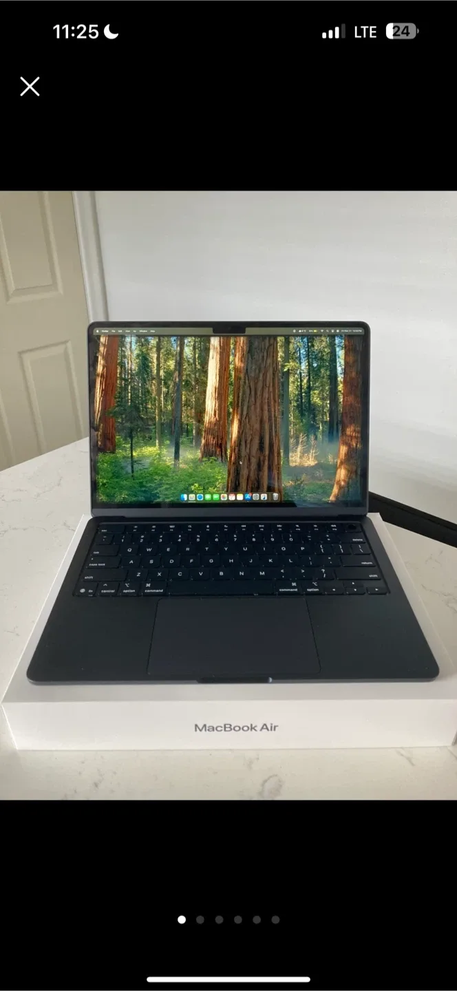 Macbook M4 *BRAND NEW*