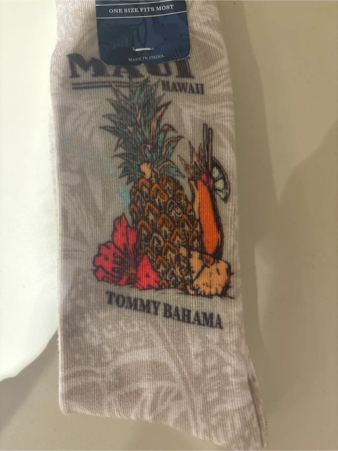 Tommy Bahama Men's Fine Hosiery Socks - One Size image indicator(3)