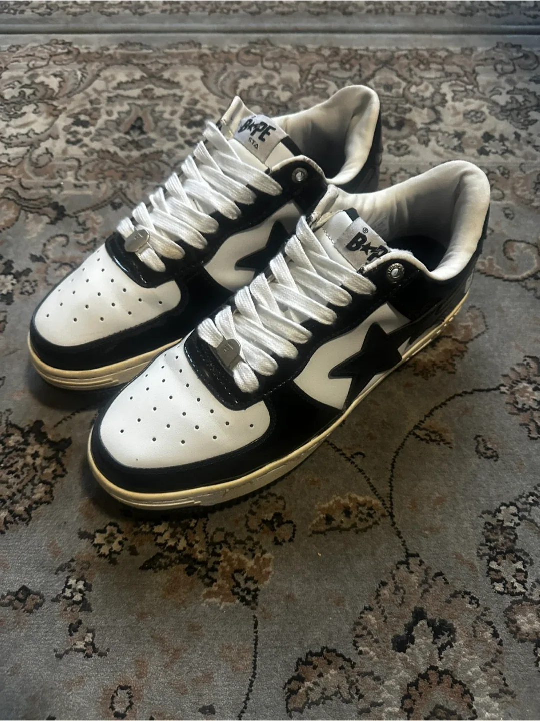 Black and White Bapesta