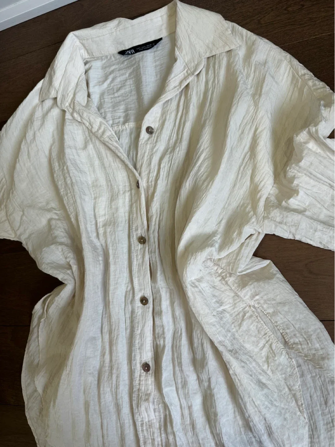Zara Cream Button-Up Shirt - Size L image indicator(2)