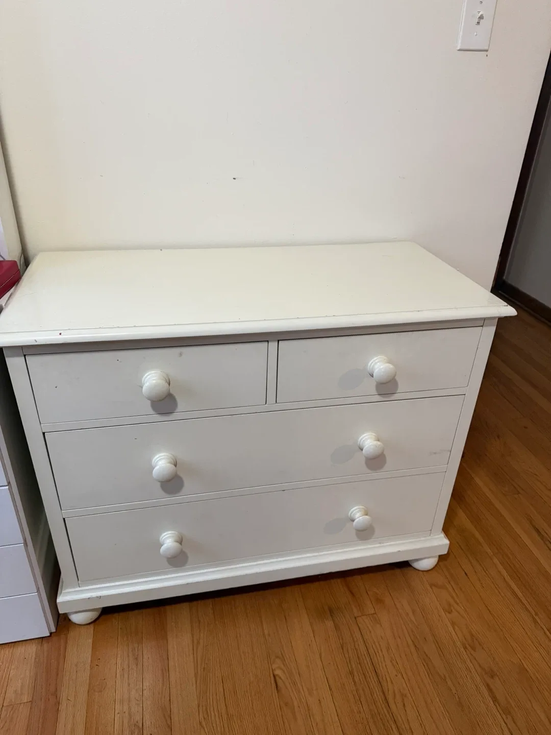 White Dresser Chest of Drawers