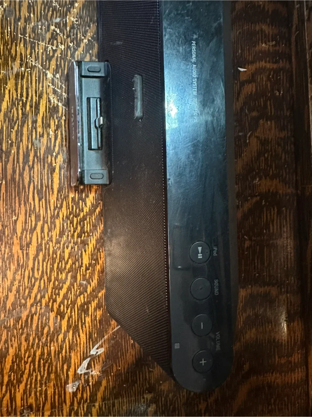 IPhone speaker/charger image indicator(4)