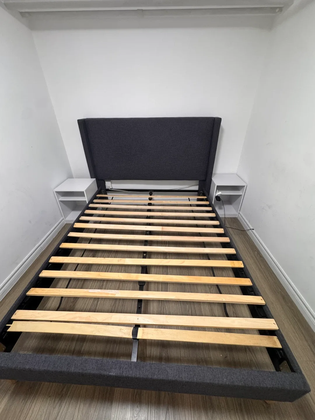 Bed Frame with Headboard - Queen size image indicator(5)