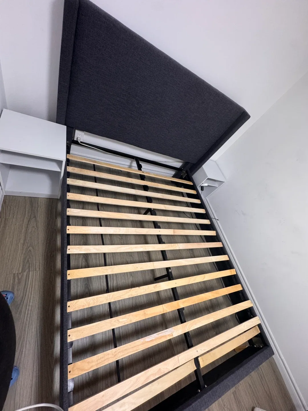 Bed Frame with Headboard - Queen size image indicator(3)