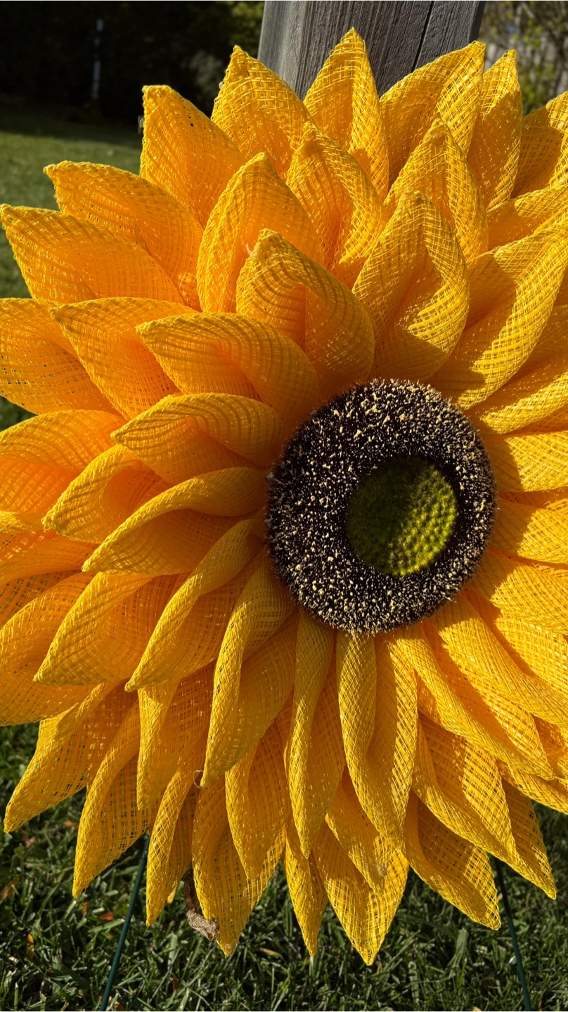 Handmade Yellow Sunflower Decoration - photo 3
