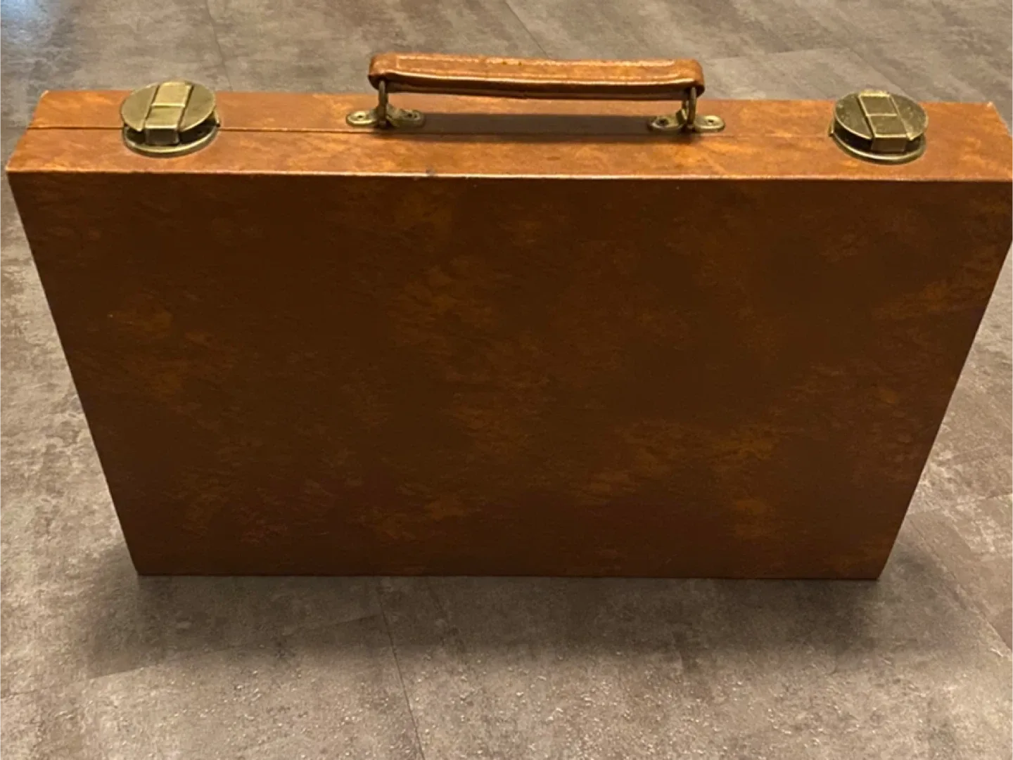 Vintage Portable Faux Leather Backgammon Set! image indicator(8)