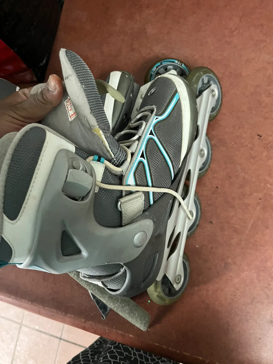 Rollerblade Inline Skates - Size 8 US image indicator(6)