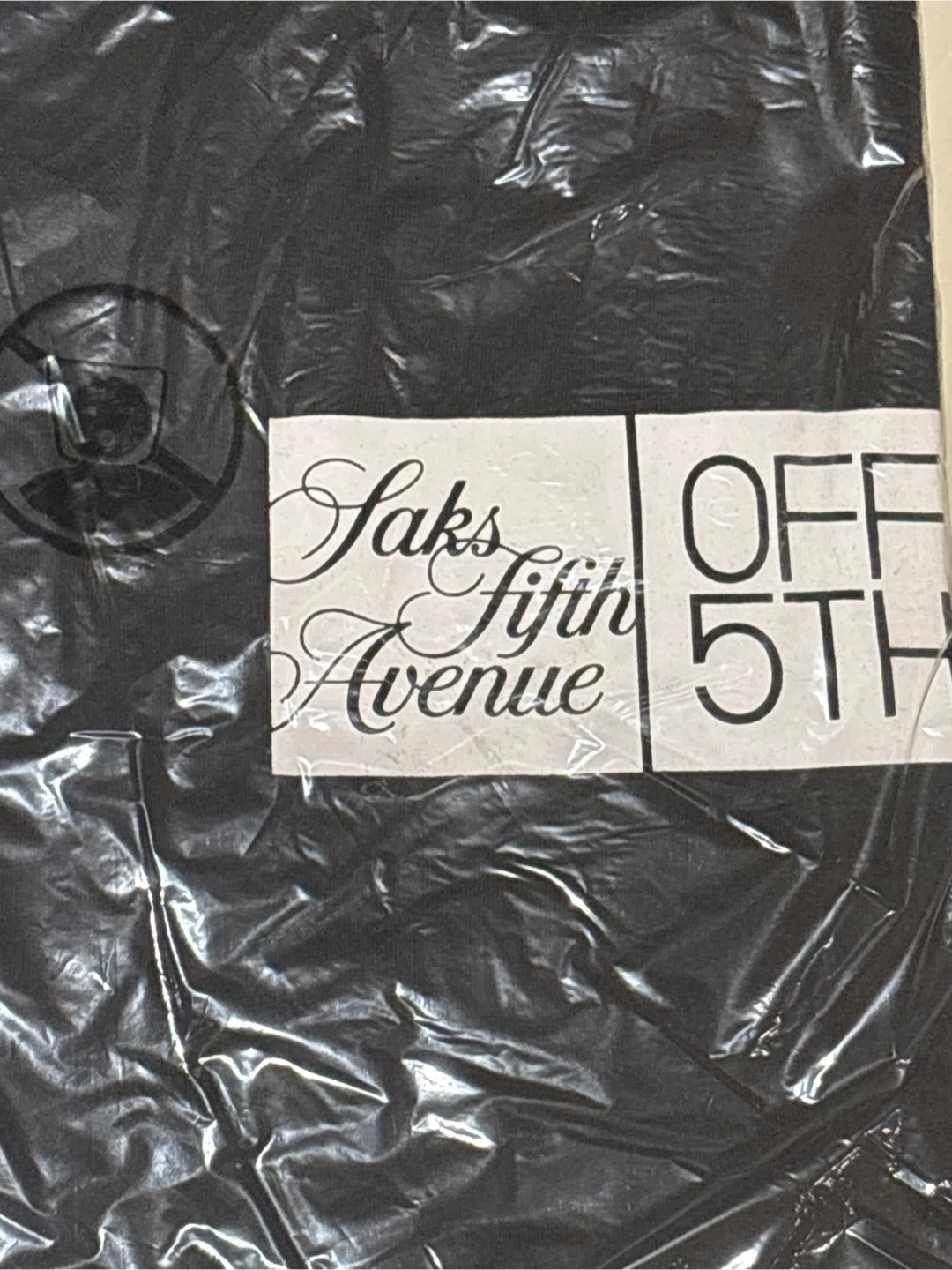 New Saks Fifth Avenue Black T-Shirt - Size M - photo 2