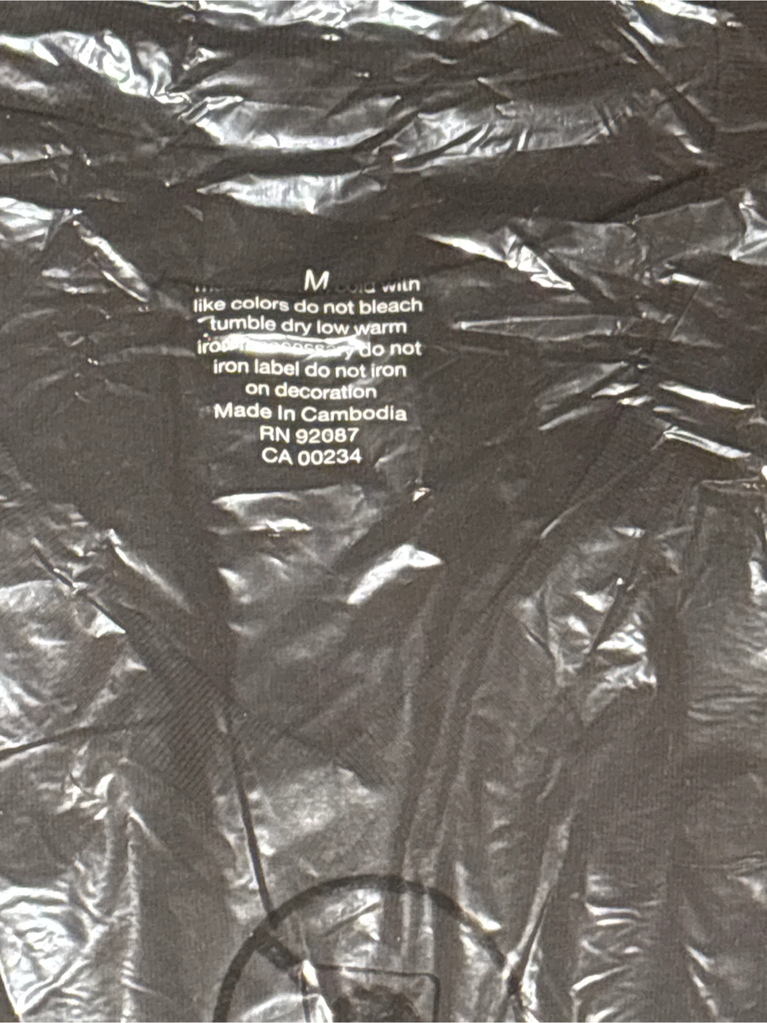 New Saks Fifth Avenue Black T-Shirt - Size M - photo 3