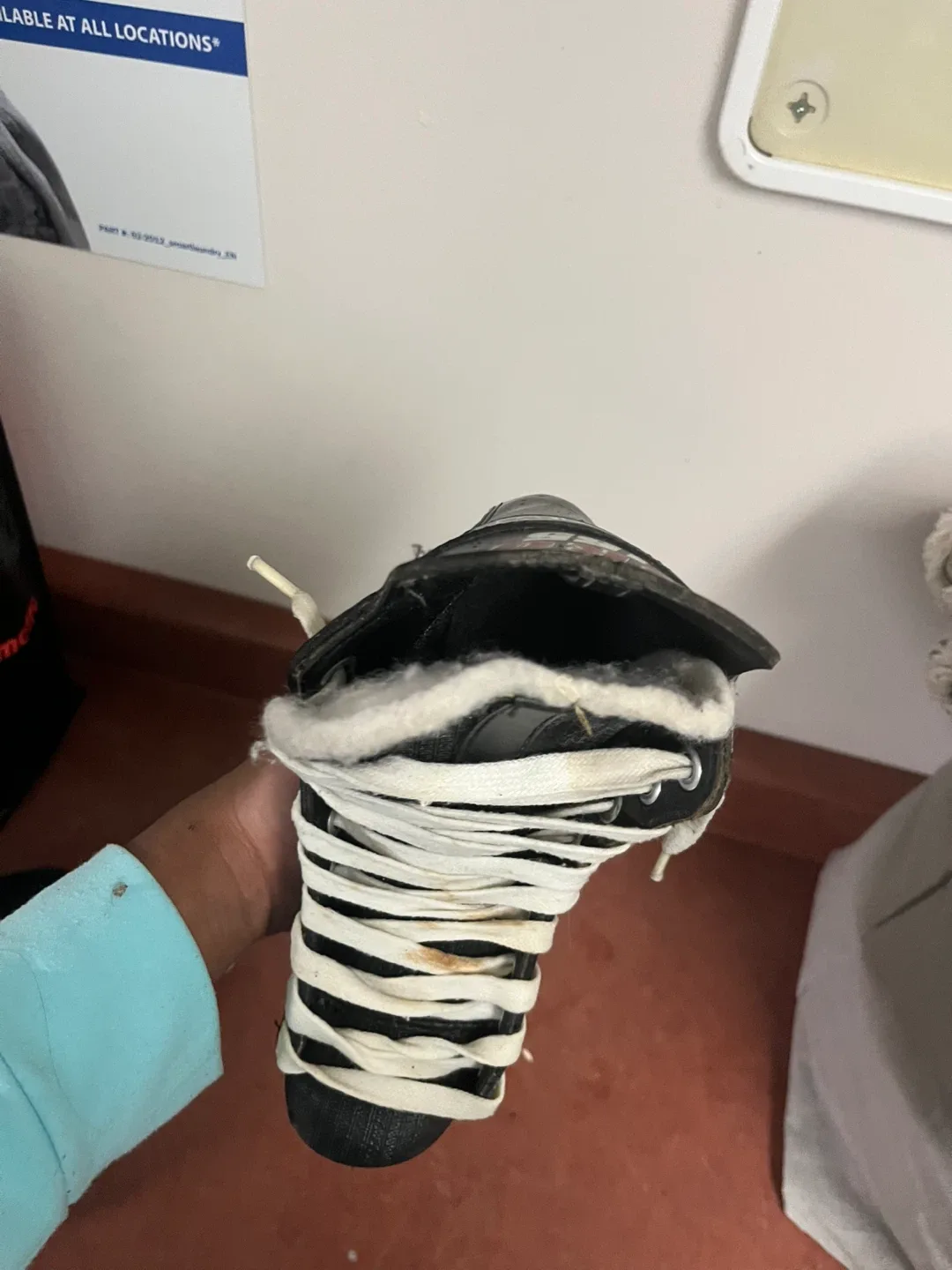 Tack Ice Hockey Skates - Size 6 youth image indicator(6)