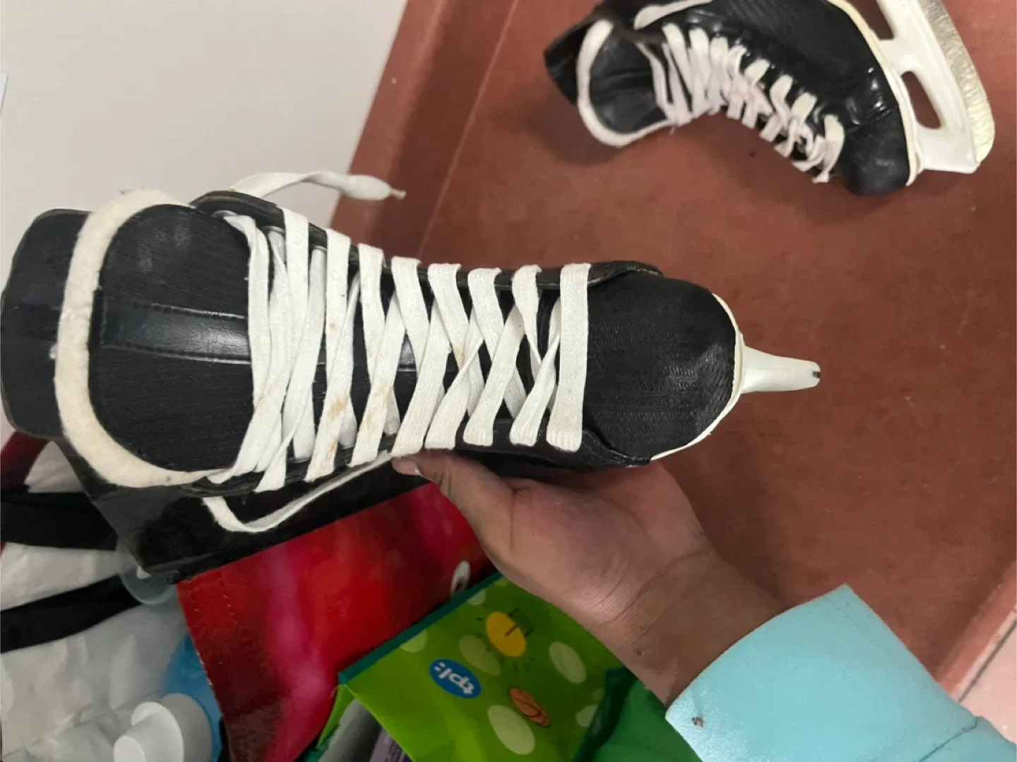 Tack Ice Hockey Skates - Size 6 youth image indicator(2)