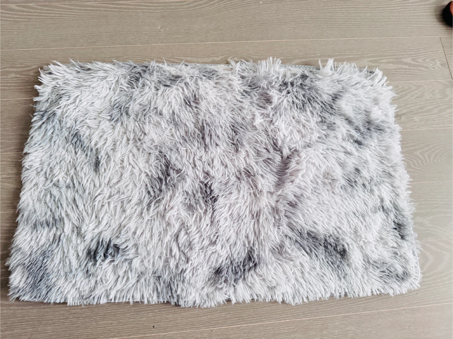Assorted Decorative Floor Mats/ Rugs - photo 3