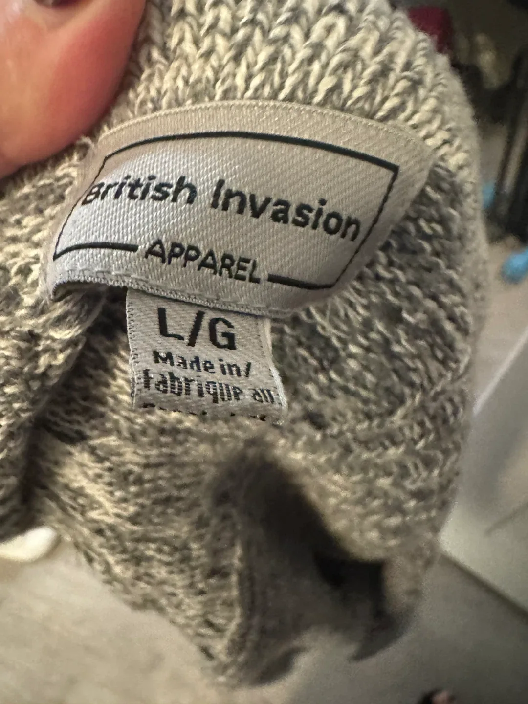 Grey Cardigan - Size L/G image indicator(2)