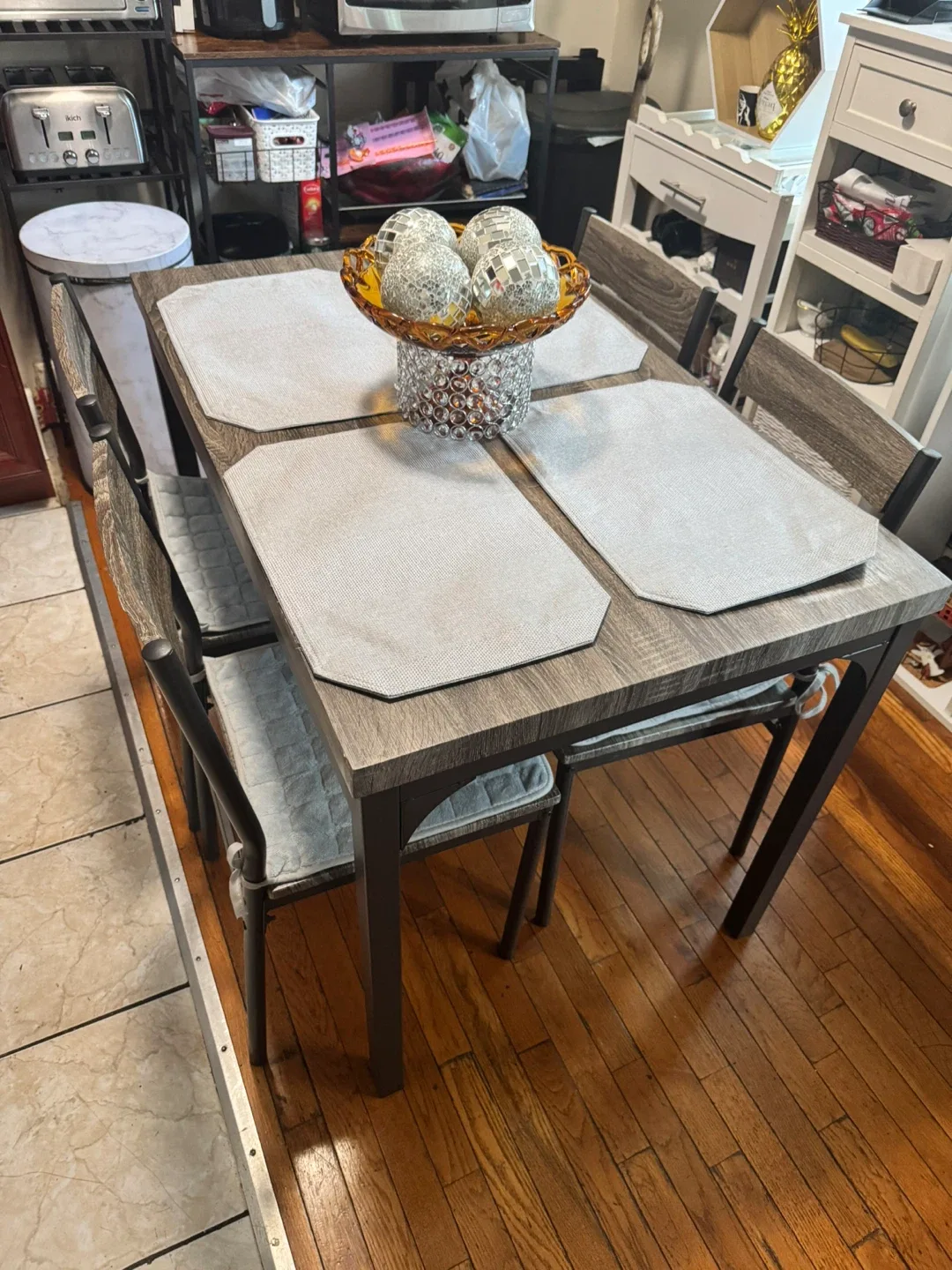 Dining Table with 4 Chairs - Gray Wood image indicator(9)