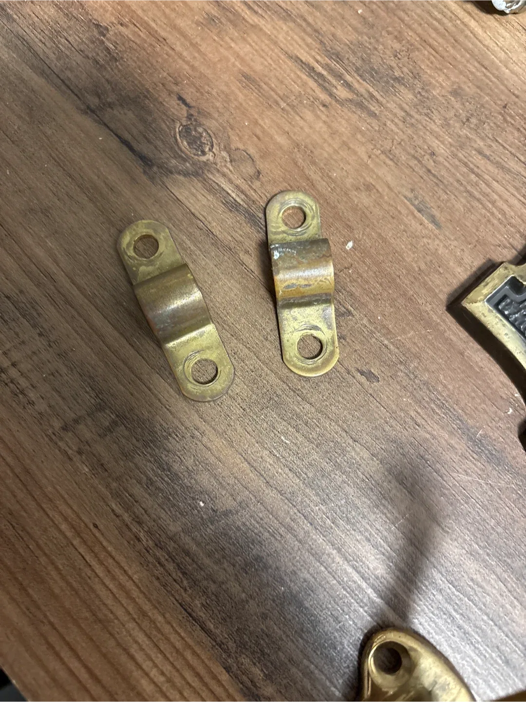 Vintage Style Bronze and Brass Wall Plates & Cabinet Pulls image indicator(9)