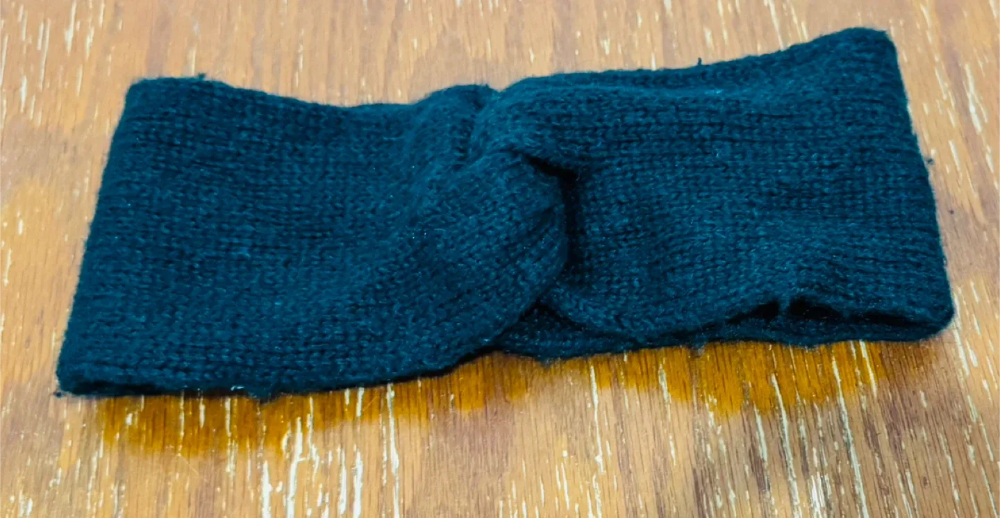 Knitted Headband - Green image indicator(2)