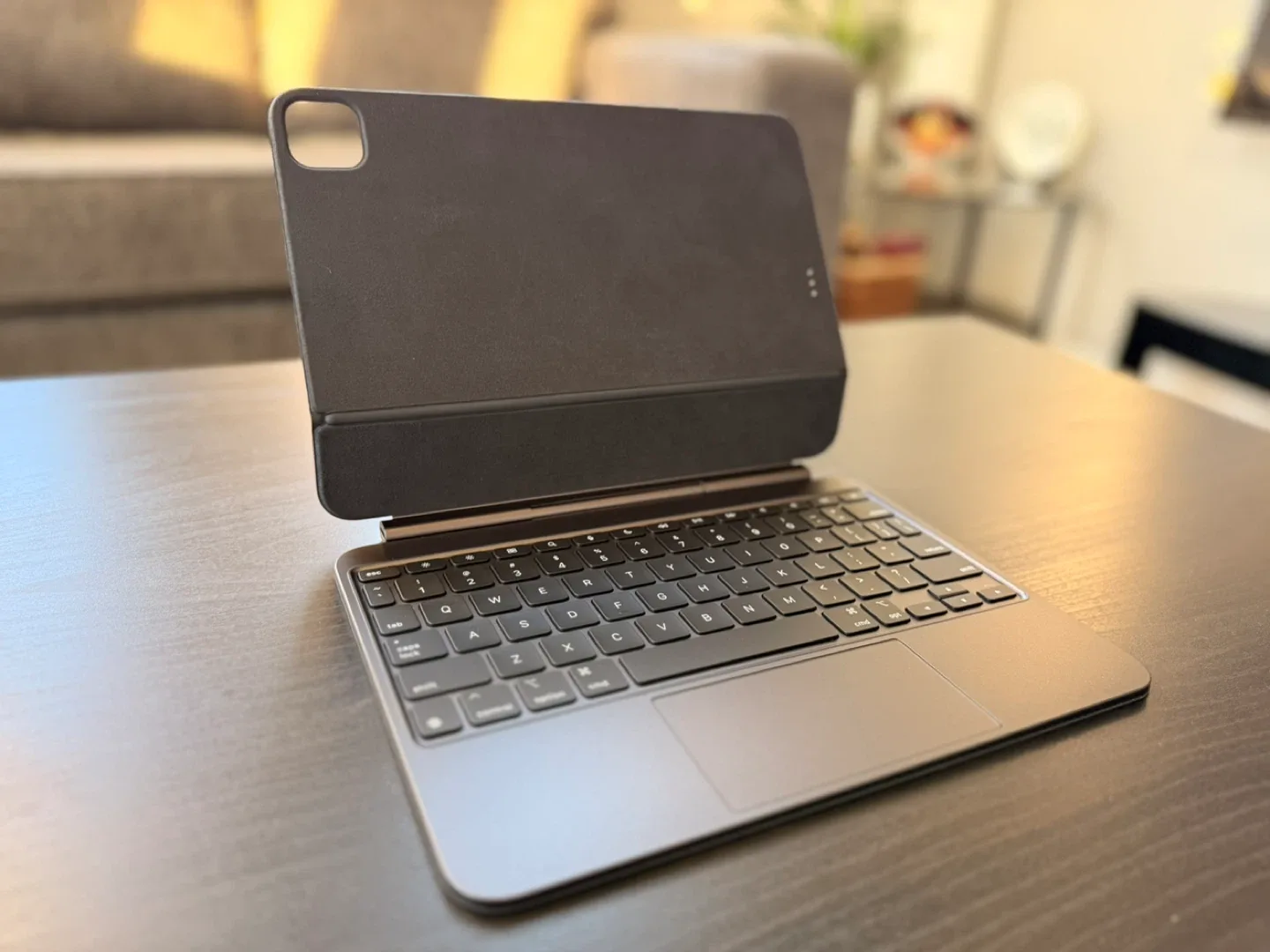 Apple Magic Keyboard Folio for iPad Pro 11-inch