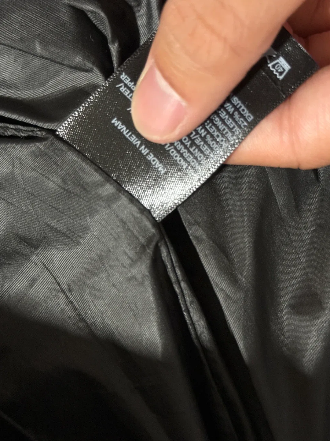 The North Face Puffer Jacket, Size M image indicator(4)