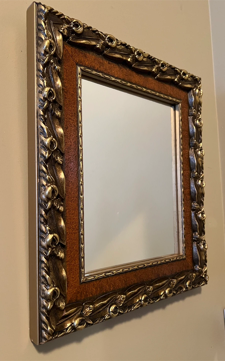 Vintage Framed Decorative Mirrors - photo 2