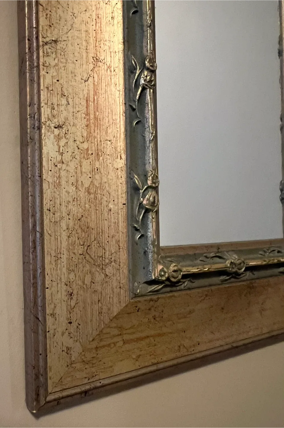 Vintage Framed Decorative Mirrors image indicator(7)