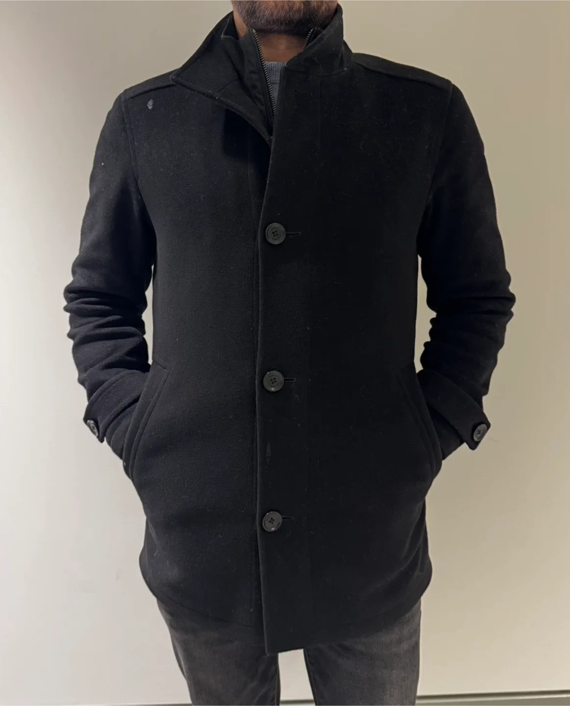 Hugo Boss men’s winter jacket image indicator(5)