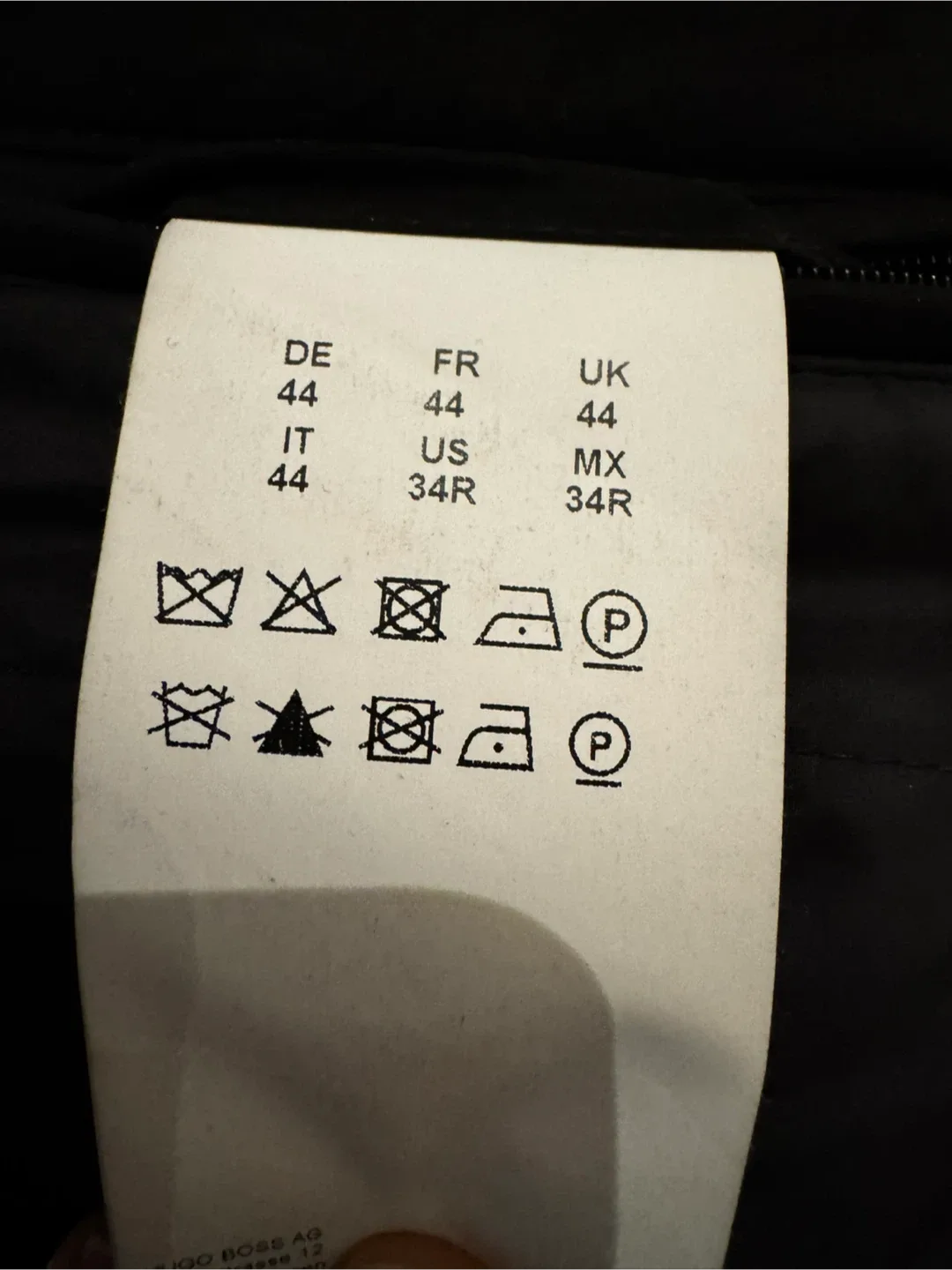 Hugo Boss men’s winter jacket image indicator(7)