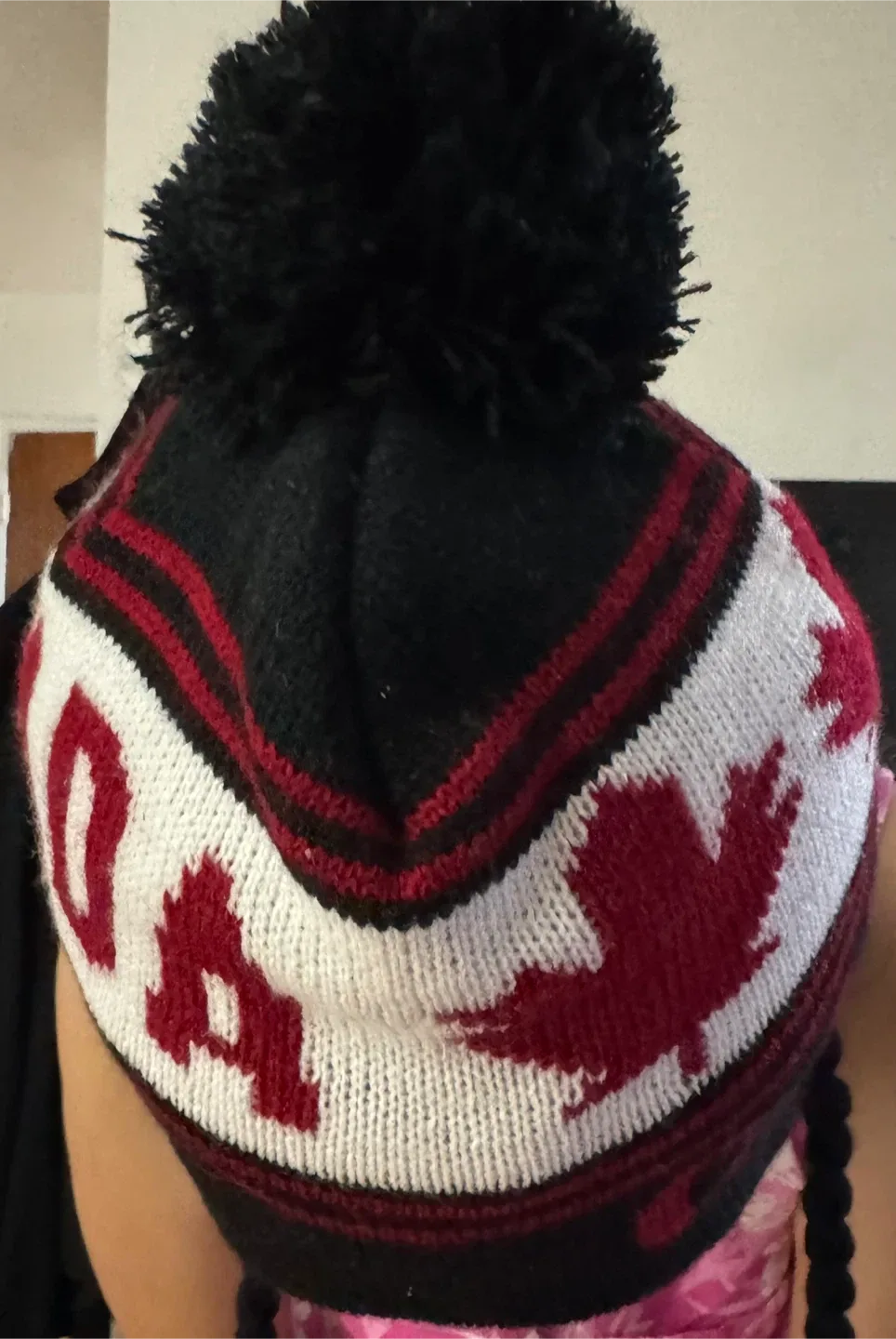 Canada Winter Hat - Black, Red & White image indicator(2)