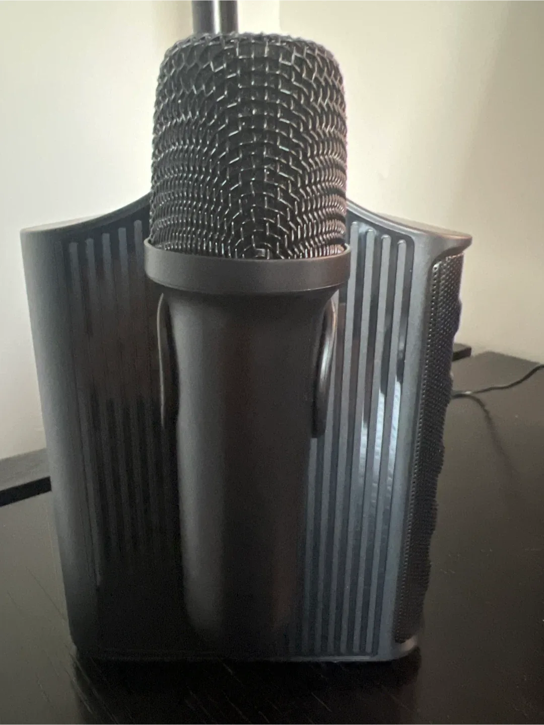 Portable Karaoke Audio System with 2 Microphones image indicator(2)